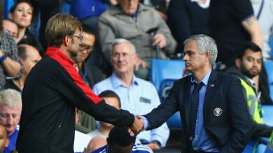 'The Normal One' deja KO a 'The Special One'; el Liverpool remonta al Chelsea