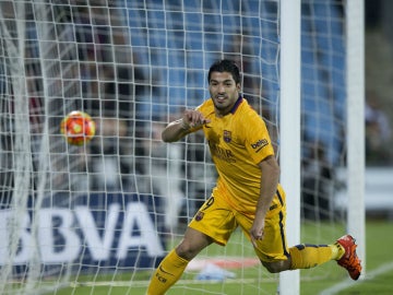 Luis Suárez celebra su gol contra el Getafe