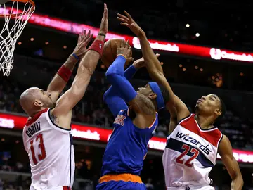 Carmelo Anthony entra a canasta ante la defensa de los Wizards Carmelo Anthony entra a canasta ante la defensa de los Wizards