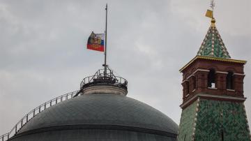 Banderas a media asta en señal de duelo en Rusia