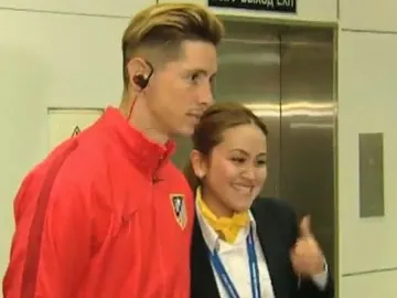 Fernando Torres, a su llegada a Kazajistán Fernando Torres, a su llegada a Kazajistán