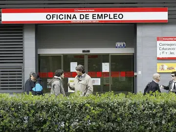 Oficina de empleo en el madrileño Paseo de las Acacias Oficina de empleo en el madrileño Paseo de las Acacias