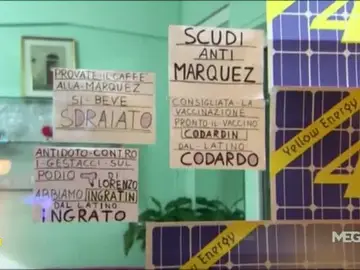 'El Chiringuito de Mega' se infiltra en el pueblo de Valentino Rossi. 'El Chiringuito de Mega' se infiltra en el pueblo de Valentino Rossi.
