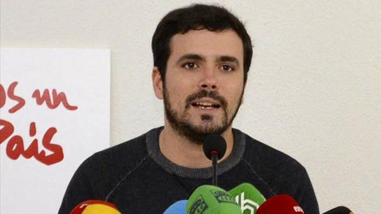 IU pide un tipo máximo de IRPF del 50% y limitar los contratos temporales