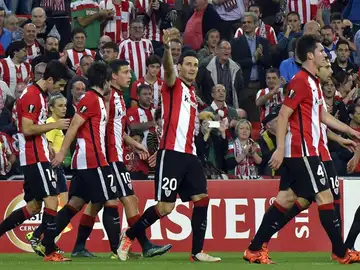 Los jugadores del Athletic celebran uno de los goles ante el Partizan Los jugadores del Athletic celebran uno de los goles ante el Partizan
