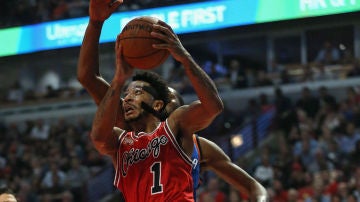 Rose penetra a canasta ante los Thunder