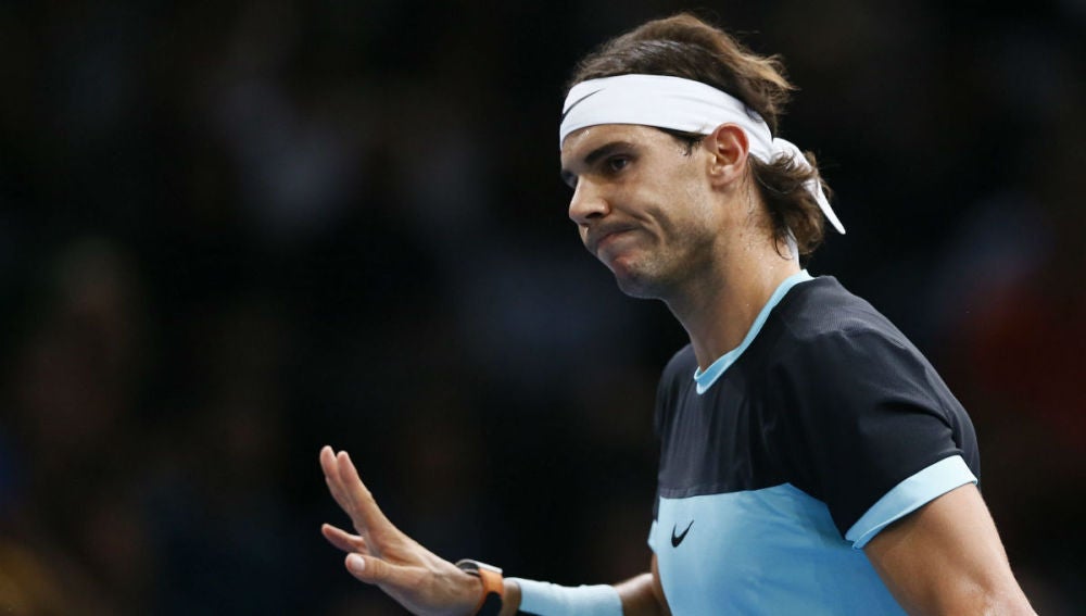 Nadal se lamenta tras un punto ante Wawrinka