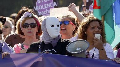 Miles de personas claman contra la violencia de género y por 