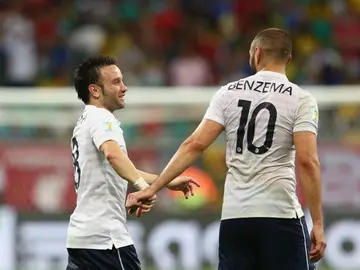 Benzema y Valbuena, en un partido con Francia Benzema y Valbuena, en un partido con Francia