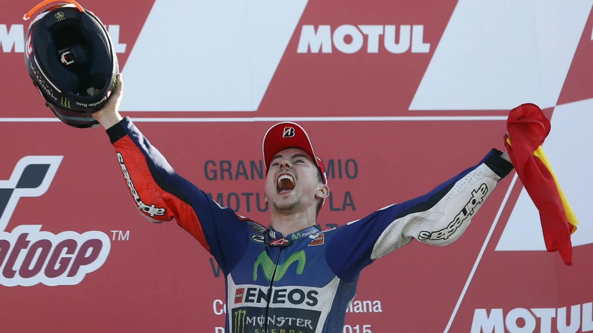 Lorenzo, eufórico en el podio de Cheste Lorenzo, eufórico en el podio de Cheste