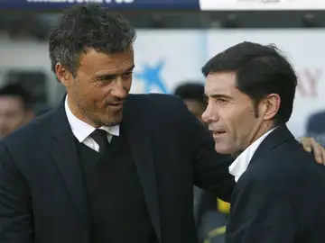 Luis Enrique saluda a Marcelino Luis Enrique saluda a Marcelino