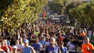 Corredores de la carrera popular Behobia-San Sebastián