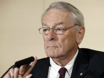 El presidente de la Comisión Independiente de la Agencia Mundial Antidopaje (AMA), Richard Pound