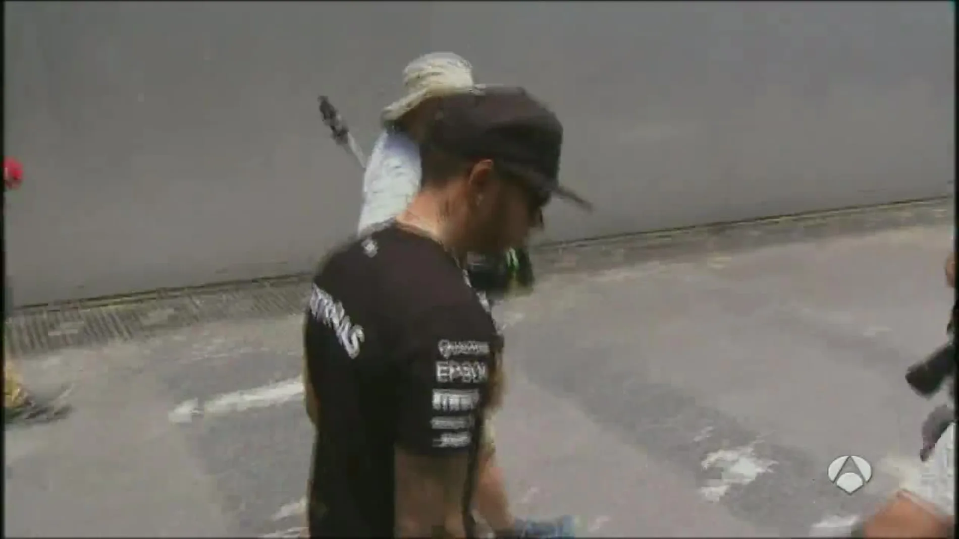 Lewis Hamilton, llegando a Interlagos
