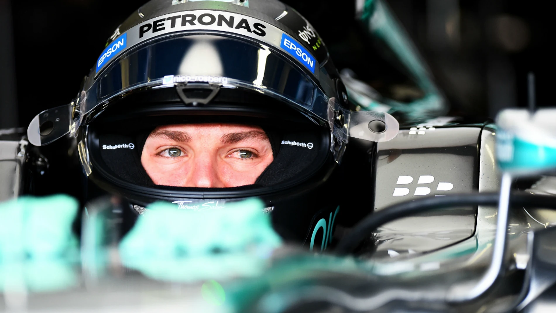 Rosberg, en el cockpit de su Mercedes