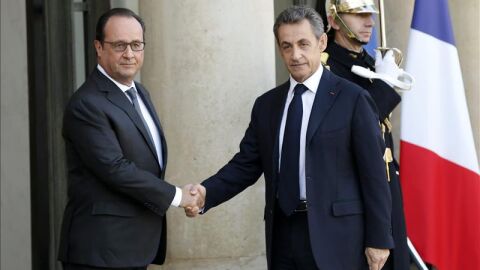 Hollande recibe a Sarkozy