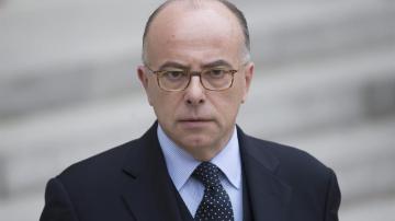 El ministro del Interior francés, Bernard Cazeneuve
