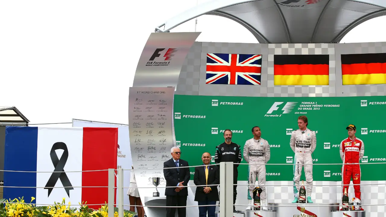 Rosberg gana en Brasil por delante de Hamilton con Alonso 15º y Sainz K.O.