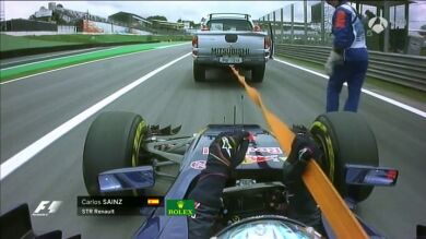 Sainz abandona en Brasil sin dar ninguna vuelta