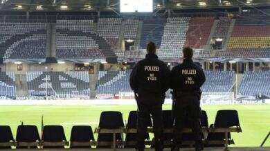 Suspendido el partido entre Alemania y Holanda y evacuado el estadio por razones de seguridad