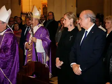Cristina Cifuentes y el ministro Jorge Fernández Díaz Cristina Cifuentes y el ministro Jorge Fernández Díaz