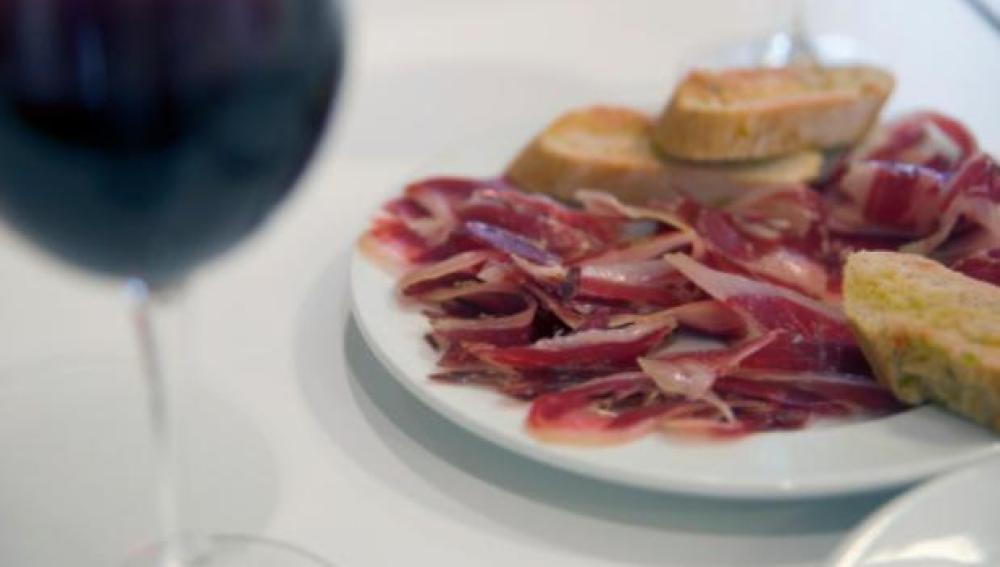 Las bebidas alcohólicas y los embutidos, en alza para los amigos de lo ajeno.