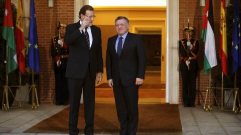 Mariano Rajoy conversa con el Rey Abdal&aacute; de Jordania