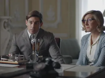 Pedro y Rita, torpes principiantes en la visita al ginecólogo Pedro y Rita, torpes principiantes en la visita al ginecólogo
