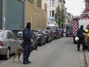 Agentes de la Policía federal de Bélgica Agentes de la Policía federal de Bélgica