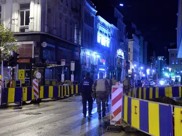 Bruselas mantiene el máximo nivel de alerta por riesgo de atentados antiterroristas Bruselas mantiene el máximo nivel de alerta por riesgo de atentados antiterroristas