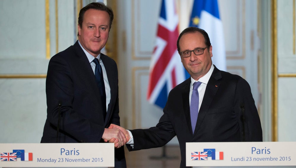Hollande y Cameron, juntos contra el terrorismo