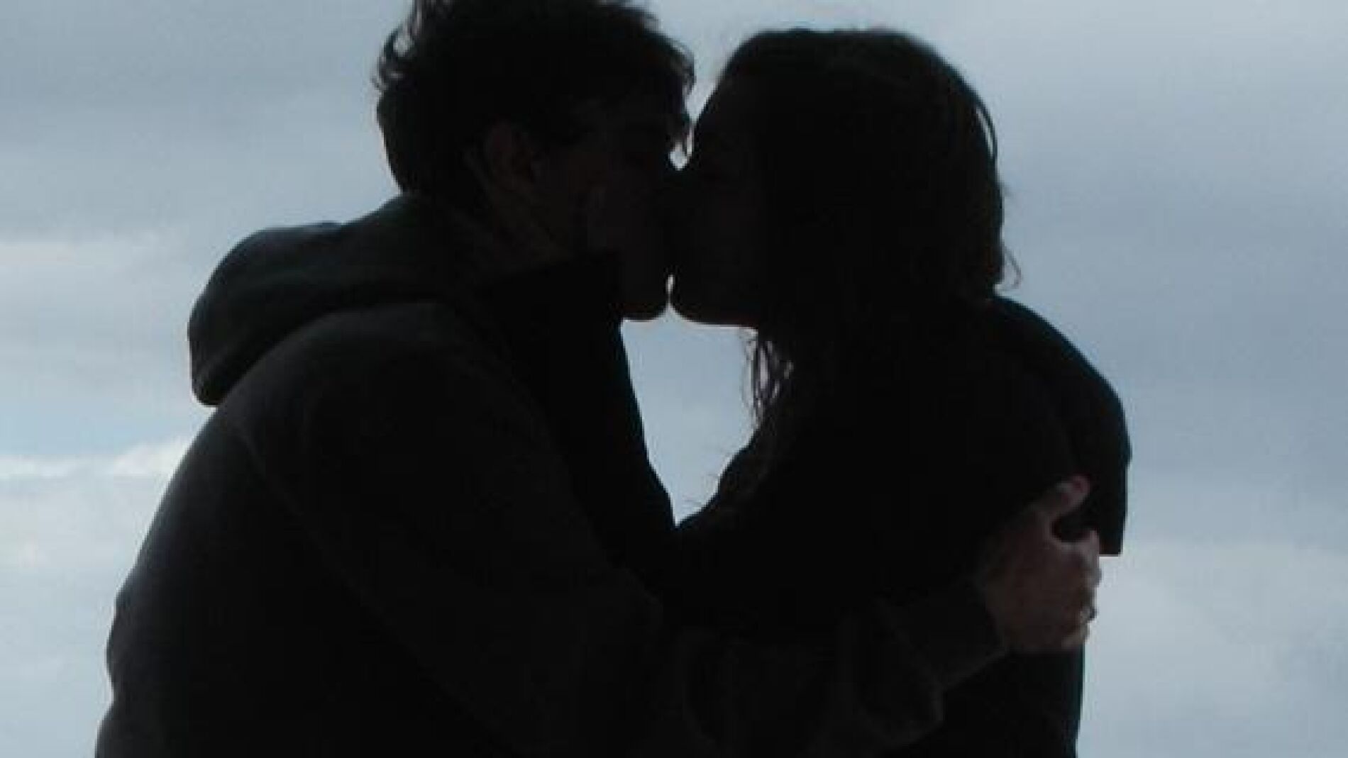 Pareja de adolescentes.