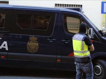 Furgón de la Policía Nacional