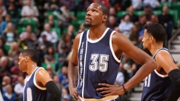 Kevin Durant, de regreso con los Thunder