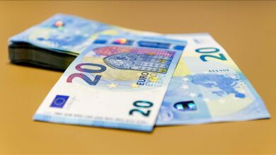 Hoy comienzan a circular los nuevos billetes de 20 euros