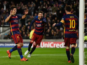 Leo Messi celbra un gol con Suárez y Piqué Leo Messi celbra un gol con Suárez y Piqué