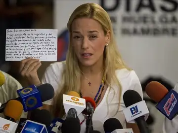 Lilian Tintori, esposa del líder opositor preso Leopoldo López Lilian Tintori, esposa del líder opositor preso Leopoldo López