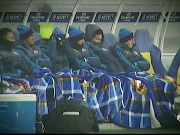Frame 31.600764 de: ¡Qué frío pasaron los jugadores del Madrid en Ucrania!