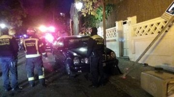 Agentes de Polic&iacute;a en el lugar del suceso
