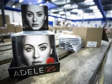 El disco '25' de Adele cumple los pronósticos