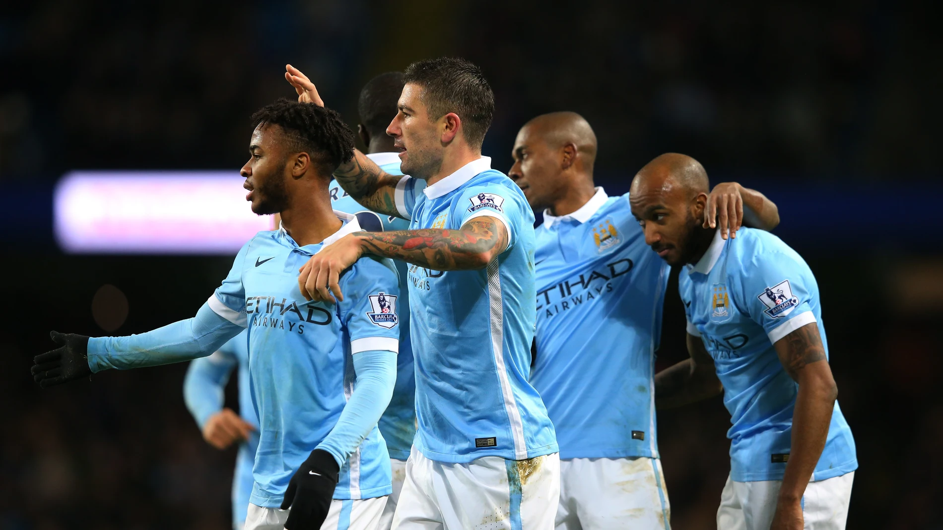 Los jugadores del Manchester City celebran un gol Los jugadores del Manchester City celebran un gol