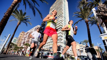 Corredores de la Medio Maratón de Benidorm / Archivo