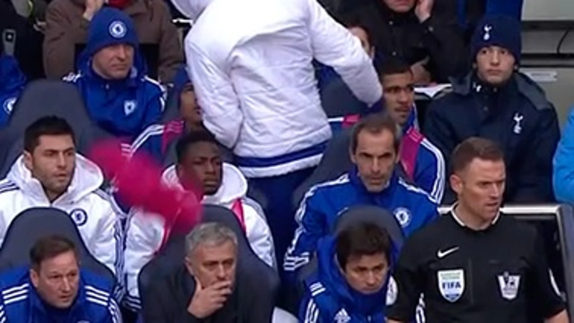 Diego Costa le lanza el peto a Mourinho Diego Costa le lanza el peto a Mourinho