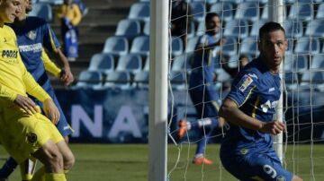Álvaro Vázquez anota el 2-0 ante el Villarreal
