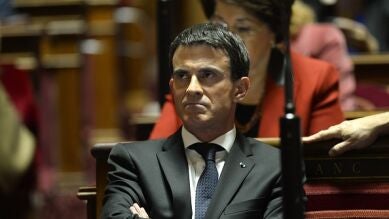Manuel Valls ataca a Benzema