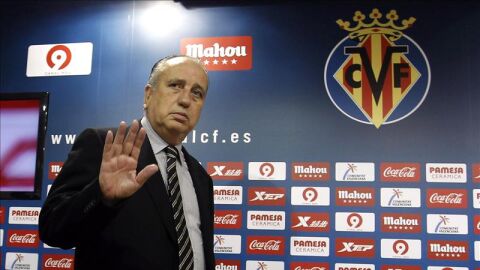 Roig, presidente del Villarreal, en la sala de prensa