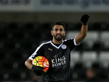Mahrez celebra un gol Mahrez celebra un gol