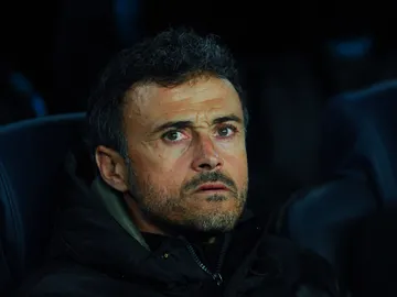 Luis Enrique, dirigiendo al F.C Barcelona Luis Enrique, dirigiendo al F.C Barcelona