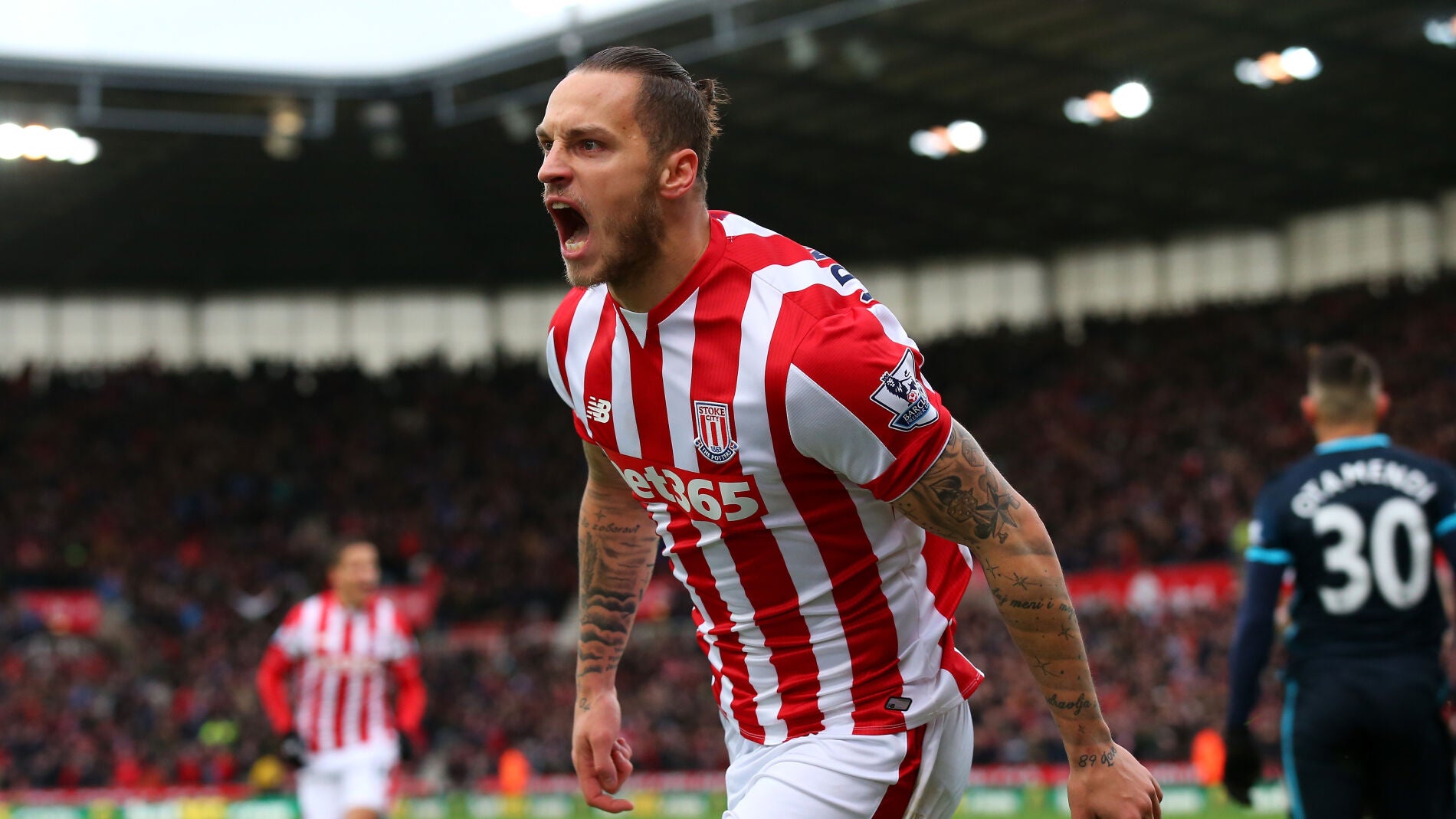 Marko Arnautovic celebra un gol frente al Manchester City
