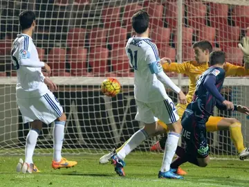 El Mirandés ganó en Huesca por 1-2 El Mirandés ganó en Huesca por 1-2